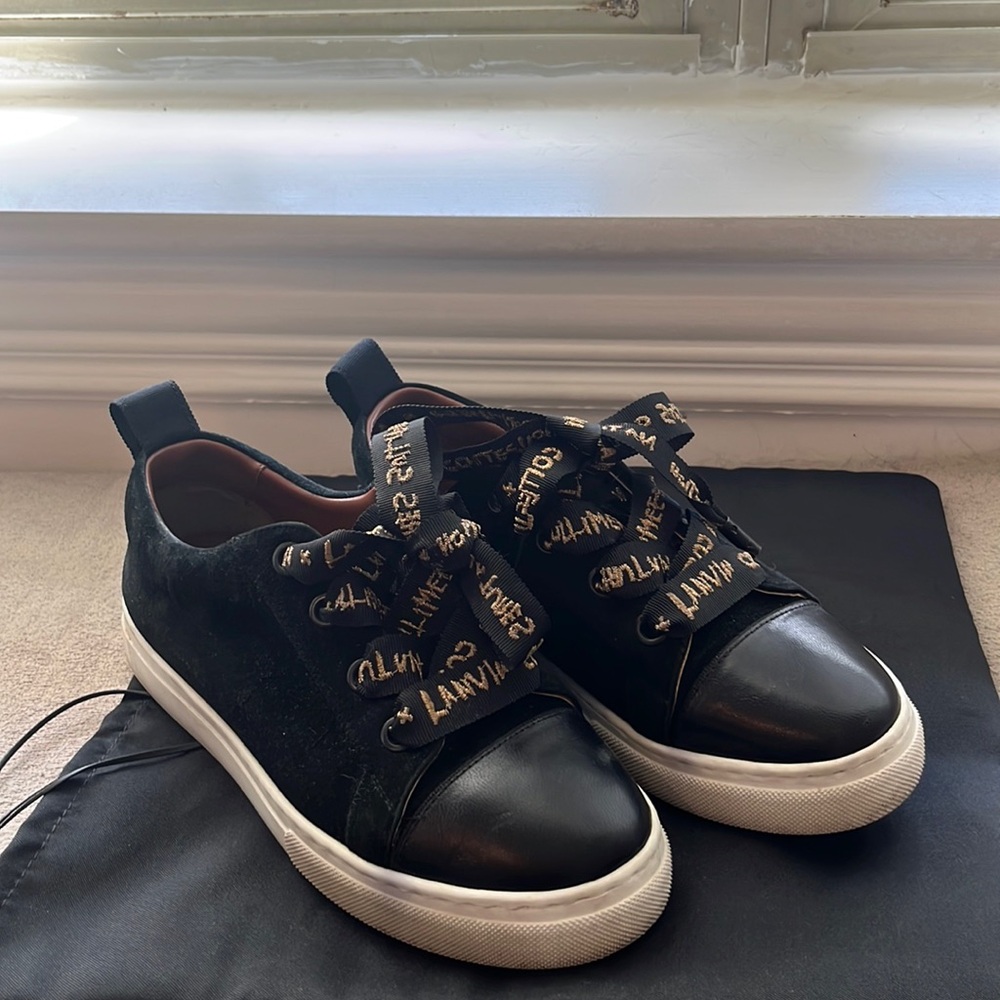Lanvin collection suede shoes